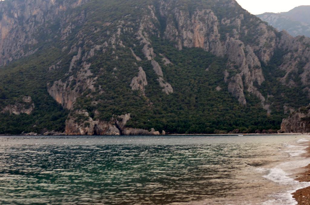 Safir Pansiyon Çıralı Εξωτερικό φωτογραφία